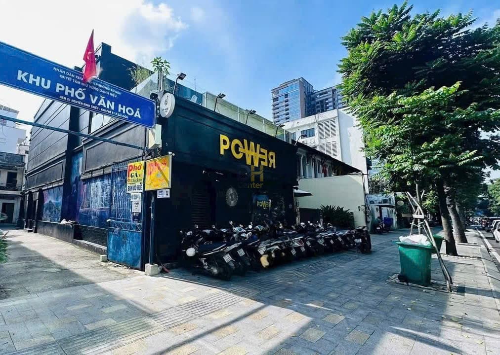 CHO THUÊ MẶT BẰNG KINH DOANH QUẬN 1