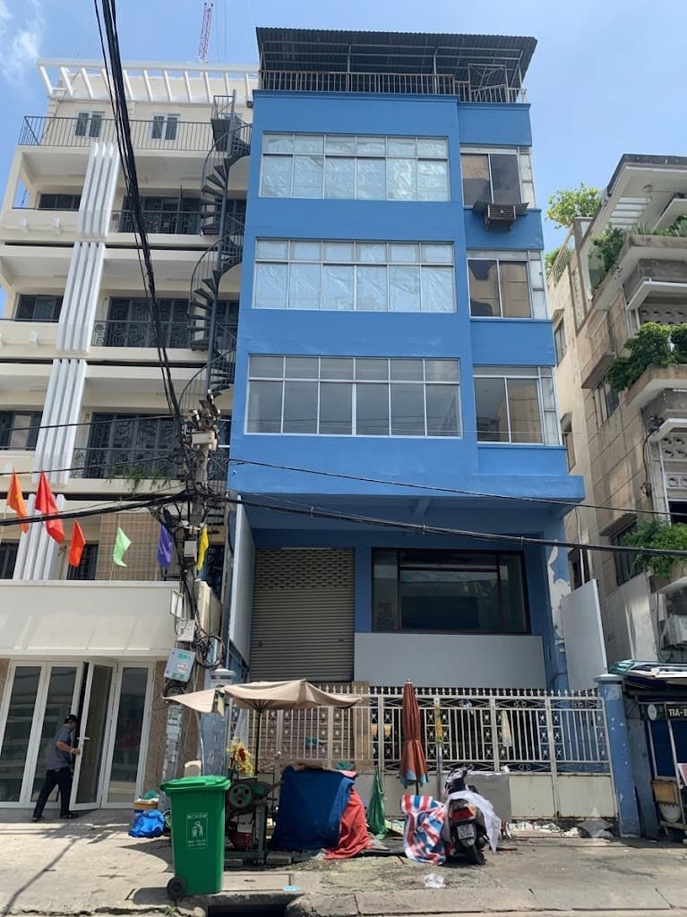 Cho thuê tòa nhà đường Nguyễn Biểu, P.2, Quận 