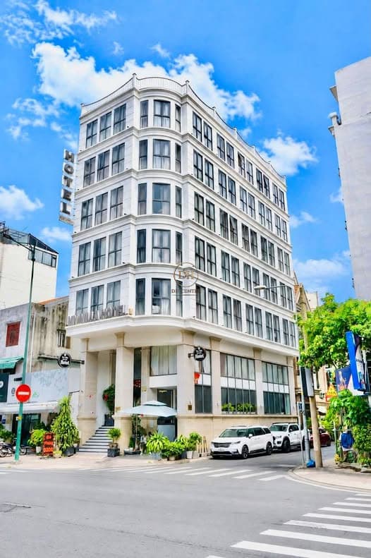 Tòa nhà cho thuê Bạch Đằng, Phường 2, Quận Tân Bình