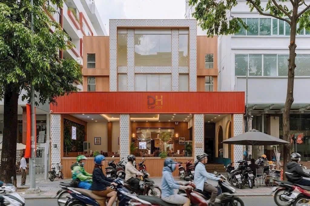 Cho thuê toà nhà đường Mạc Đĩnh Chi, Phường Đakao, Quận 1