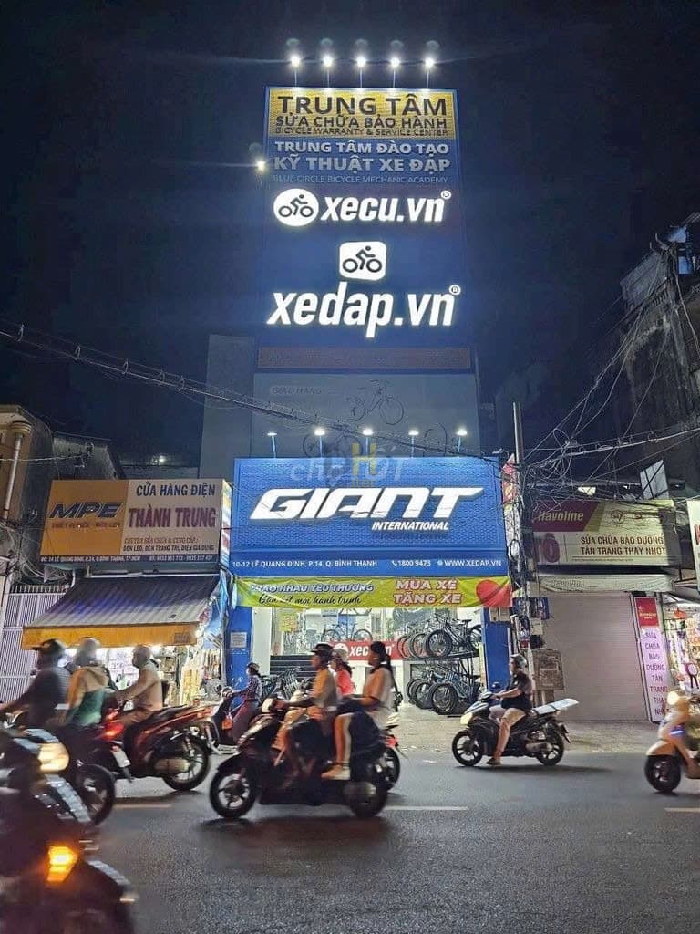 Cho thuê nhà đường Lê Quang Định, Phường 14, Quận Bình Thạnh, TPHCM.