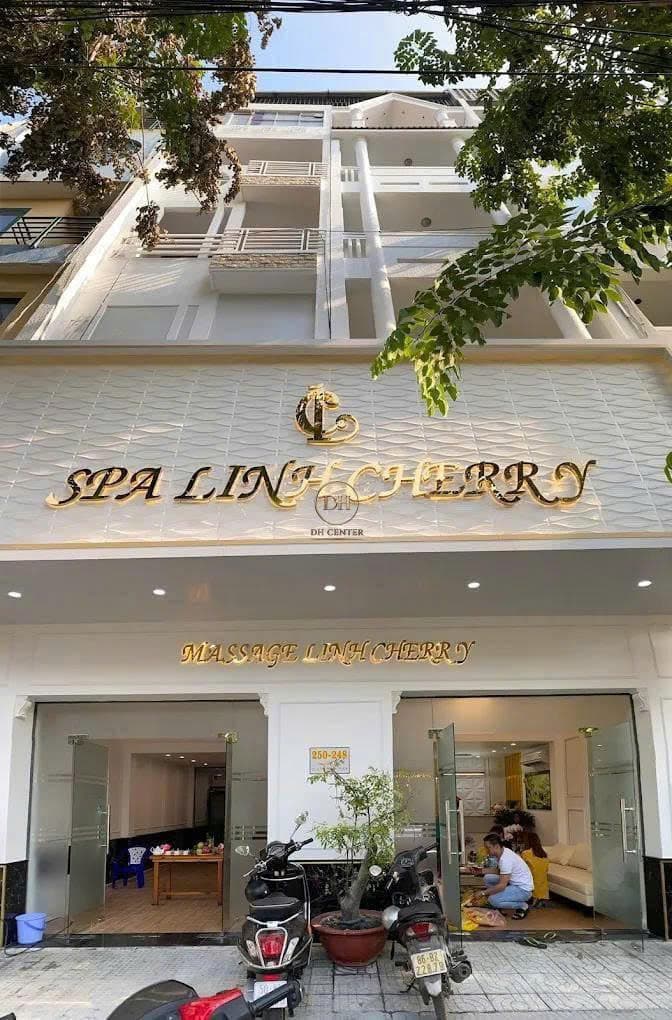 Cho thuê nhà Phan Xích Long, Phường 7, Q. Phú Nhuận, TP.HCM.