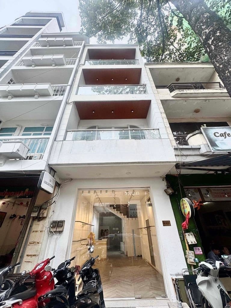 Cho thuê nhà đường Trần Bình Trọng, Phường 2, Quận 5