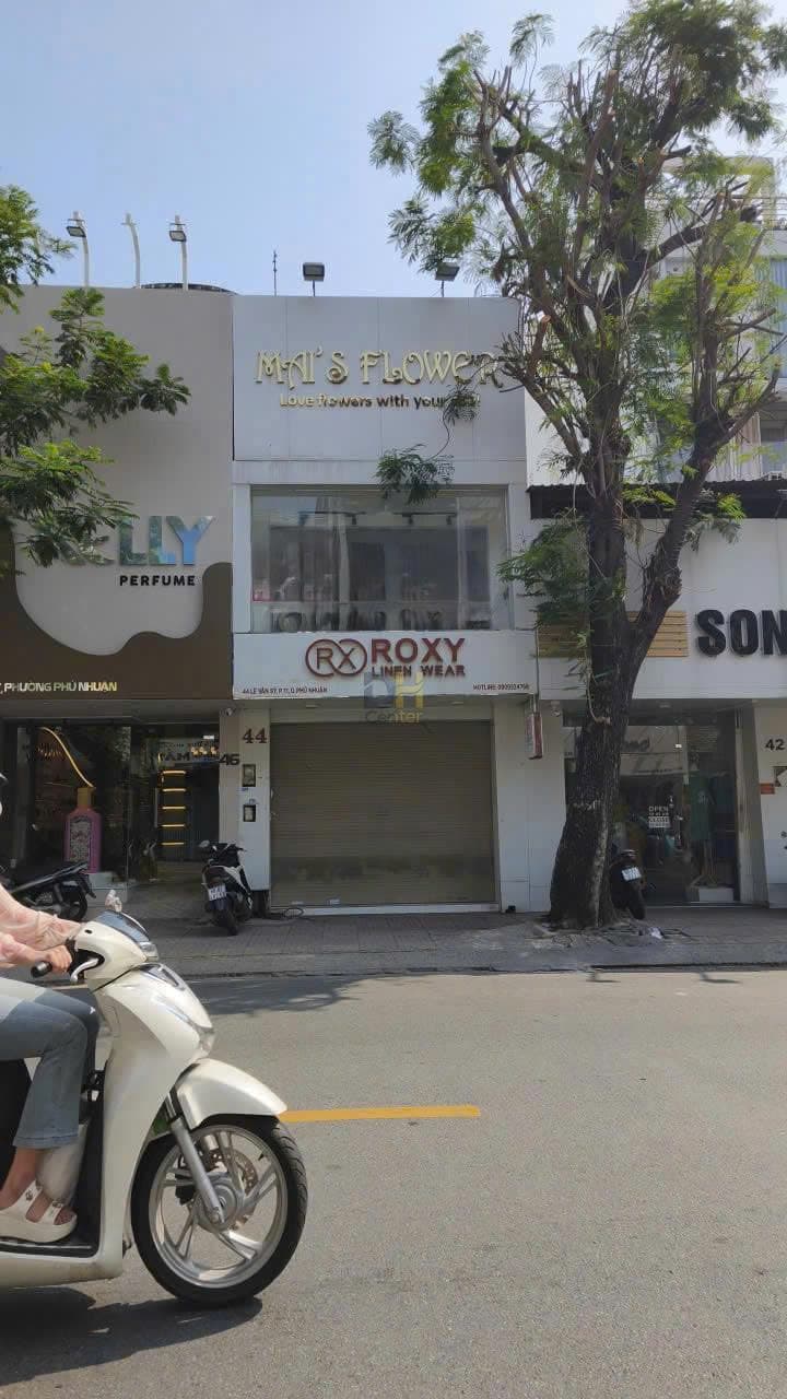 Mặt Tiền Lê Văn Sỹ, P.11, Phú Nhuận