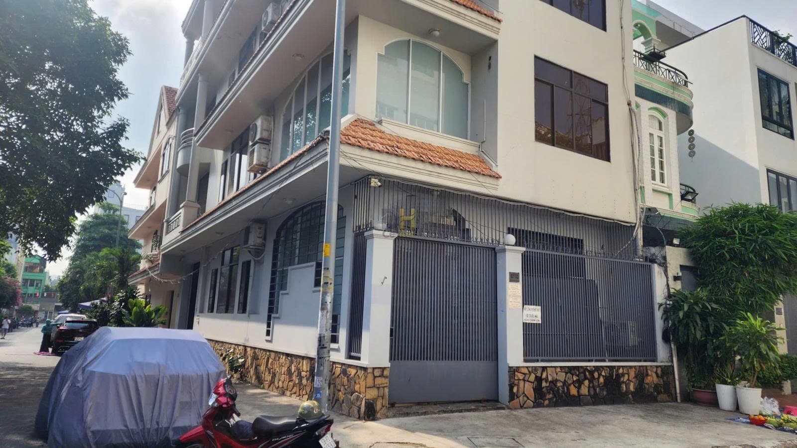 Cho thuê nhà Hồ Văn Huê, Phường 9, Quận Phú Nhuận
